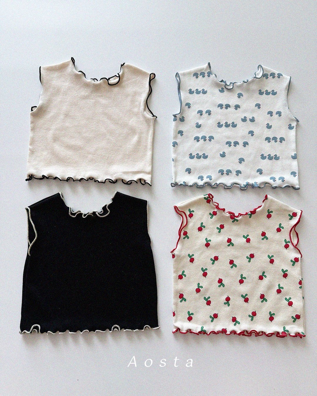 [PRE-ORDER] Ribbed Love T-Shirts