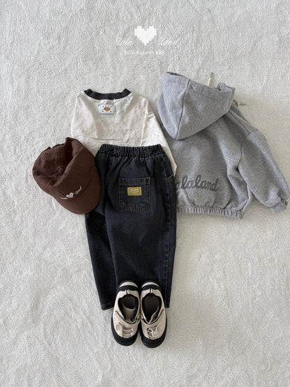 [PRE-ORDER] Wide Curved Denim Pants