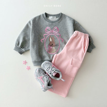 [PRE-ORDER] Rabbit Embroidery Sweatshirts