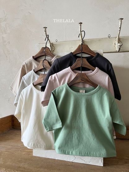 [PRE-ORDER] Limited T-Shirts (Mom Couple)