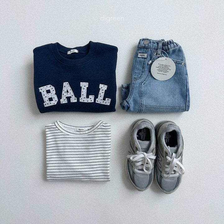 [PRE-ORDER] Ball Sweatshirts