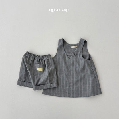 [PRE-ORDER] Classic Roll-Up Shorts