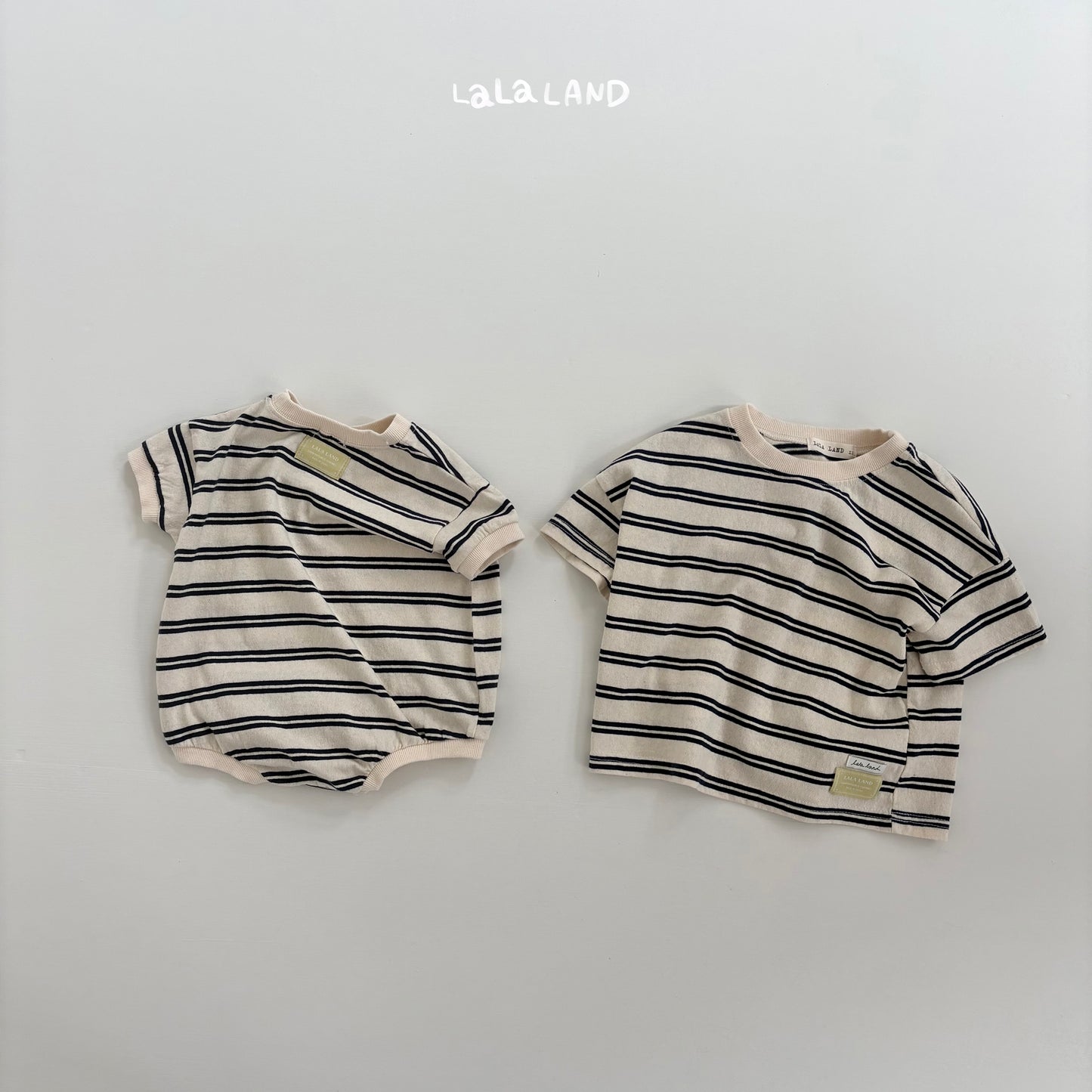 [PRE-ORDER] Saint T-Shirts (Mom&Dad Couple)