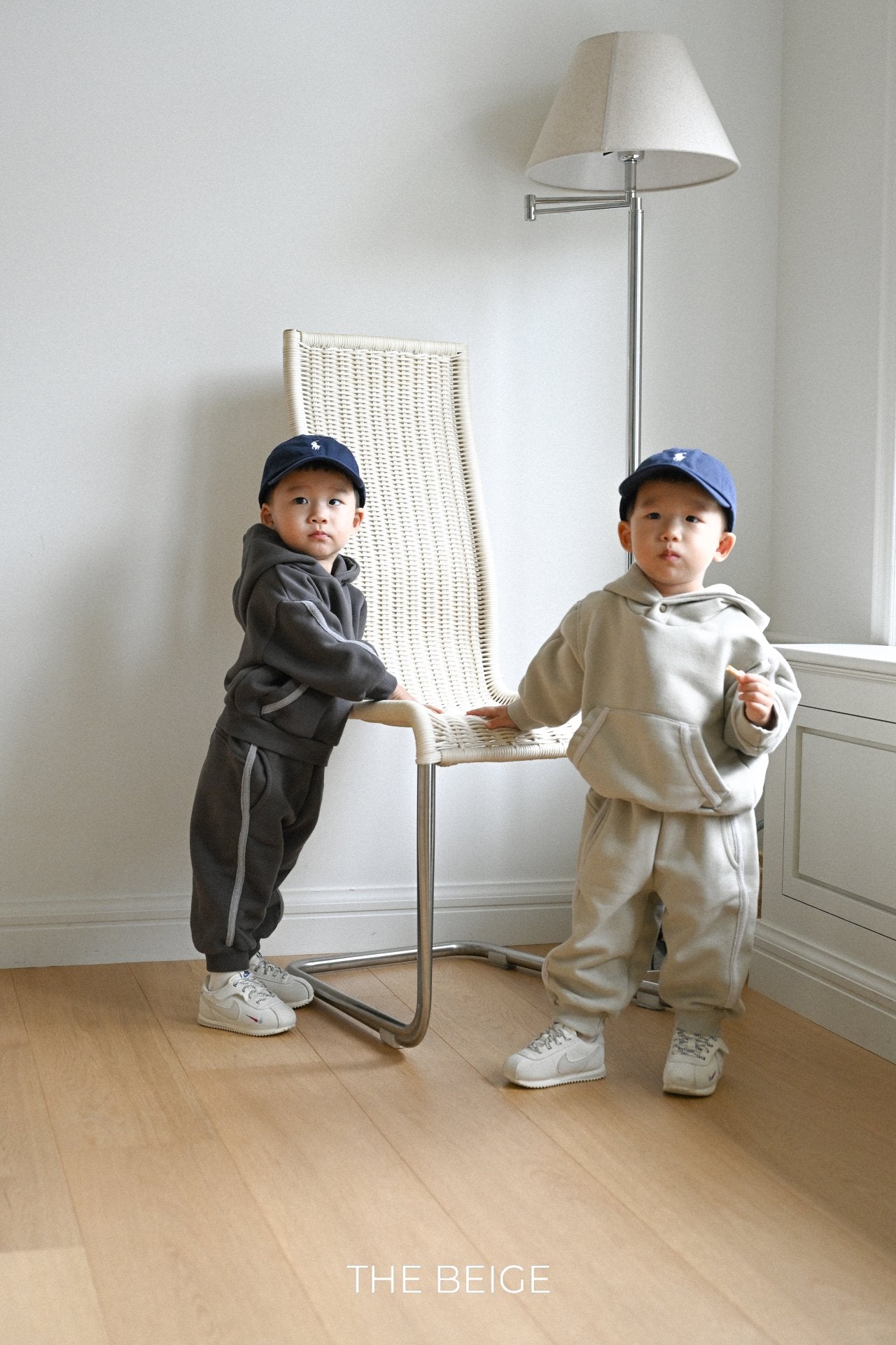 [PRE-ORDER] Tape Hoodie Top Bottom Set