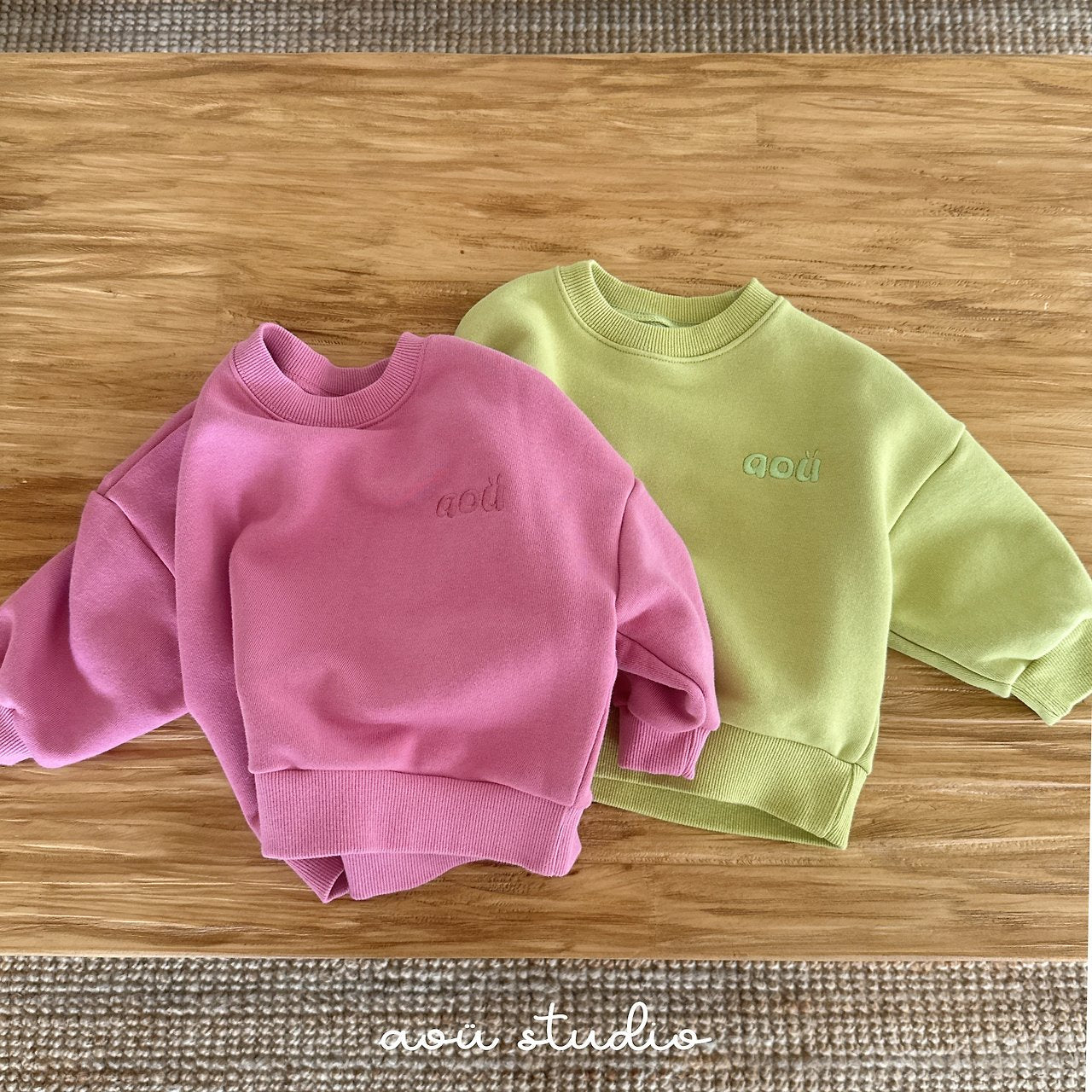 [PRE-ORDER] Snug Sweatshirts