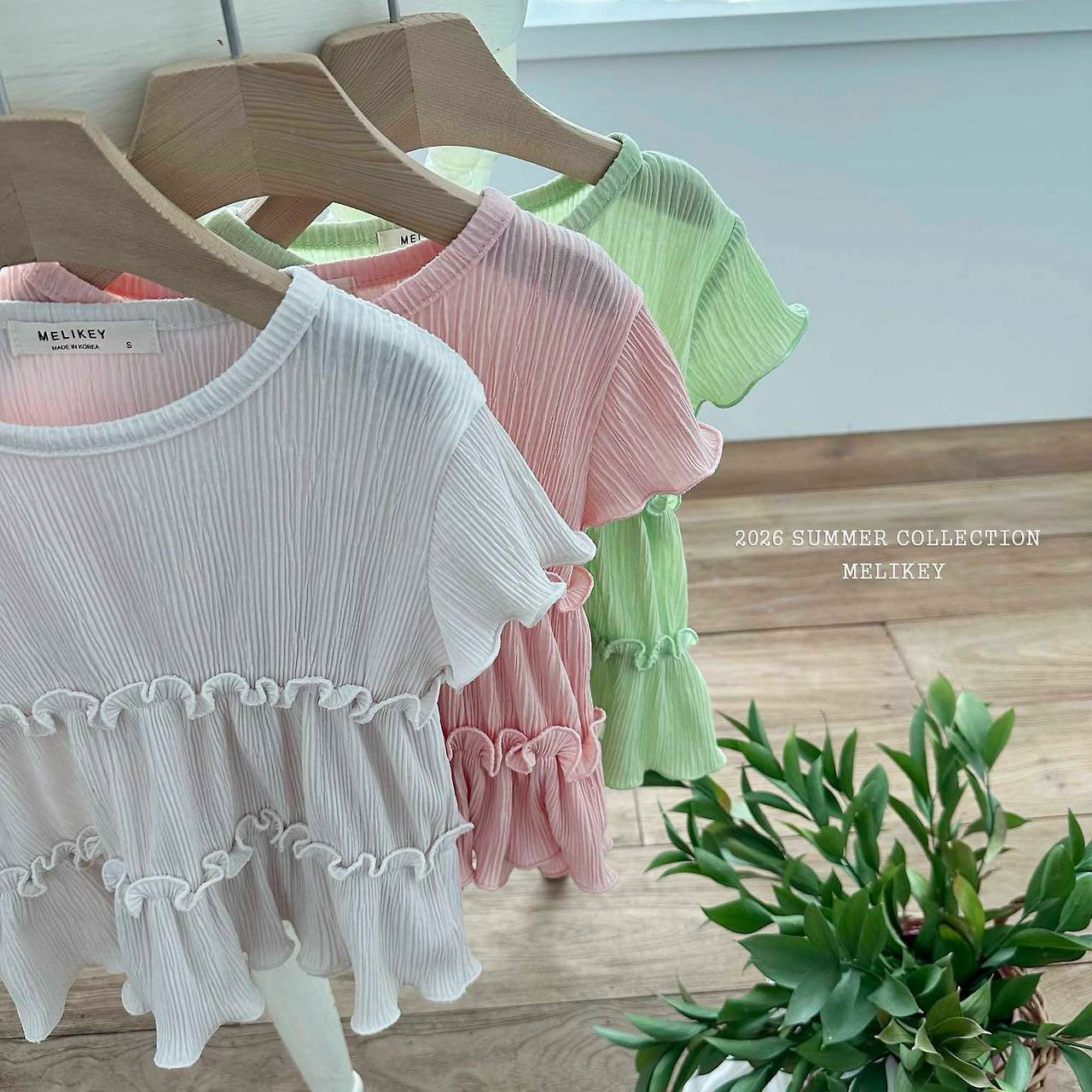 [PRE-ORDER] Can Can Pleats Top Bottom Set