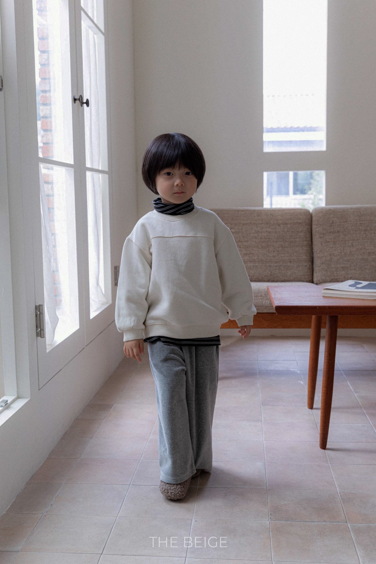 [PRE-ORDER] Line Sweatshirts