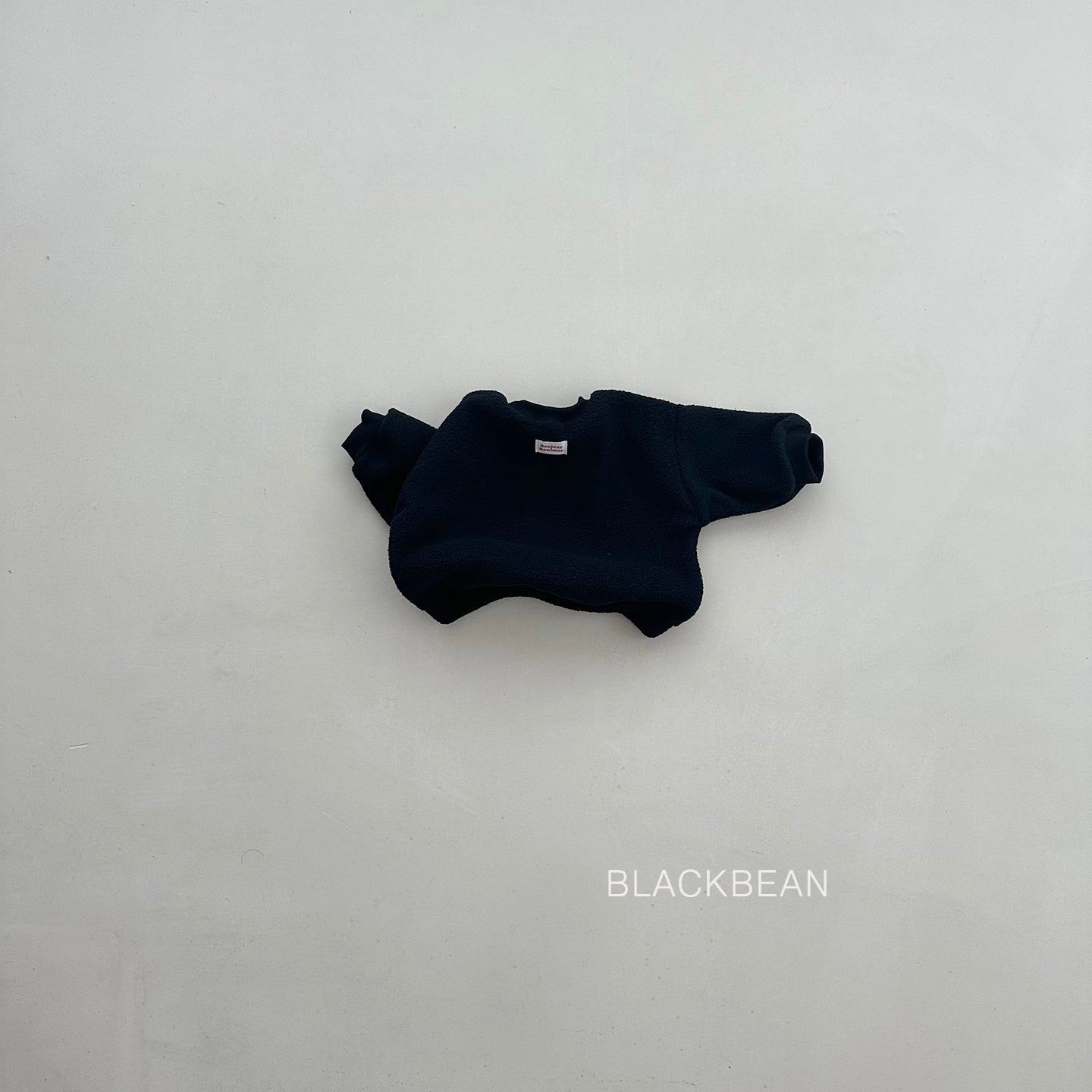 [PRE-ORDER] Winter Sweatshirts