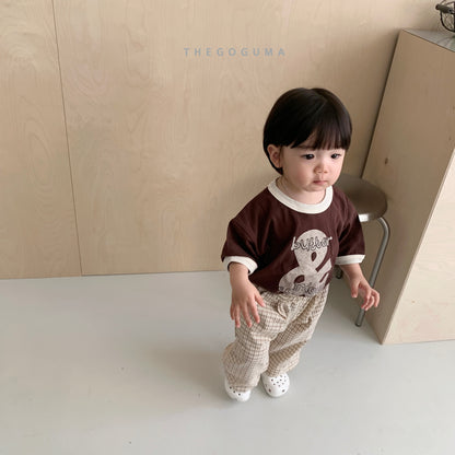 [PRE-ORDER] And Rabbit T-Shirts