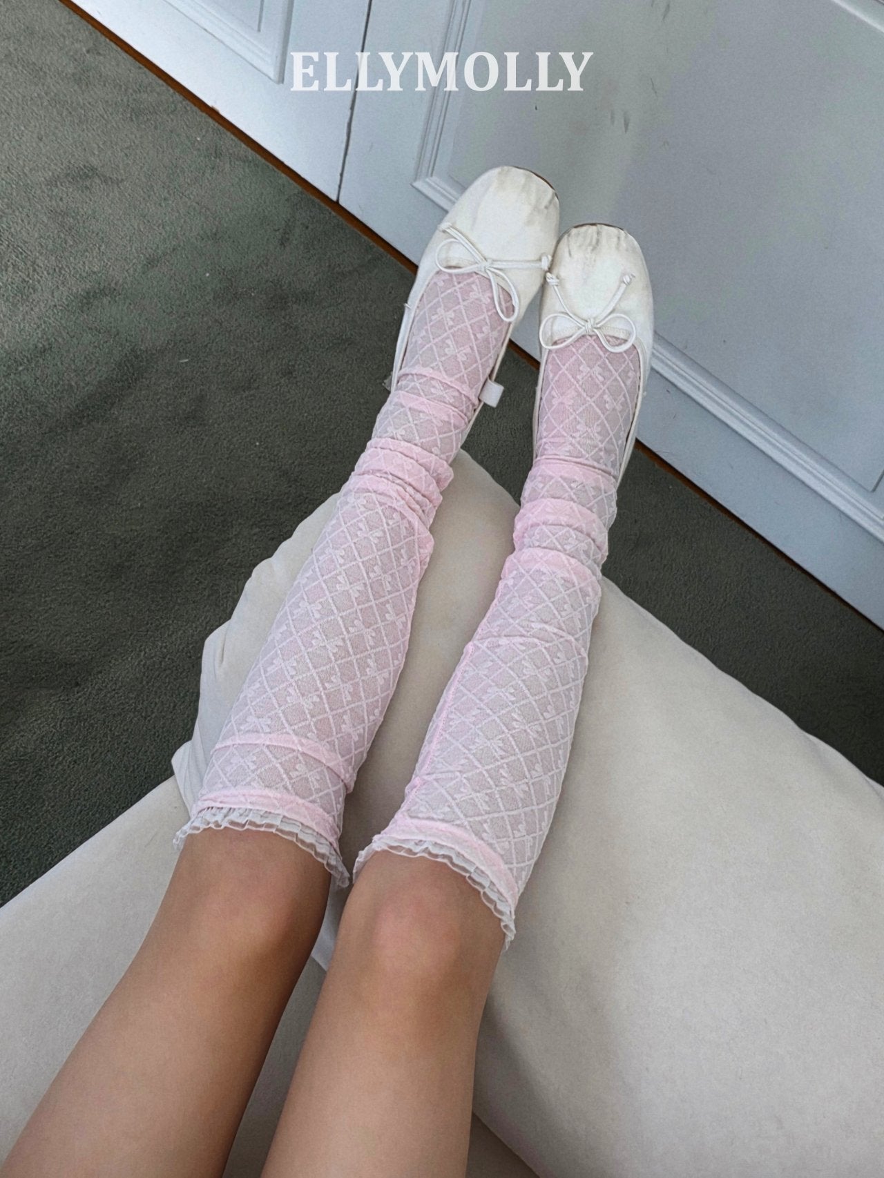 [PRE-ORDER] Ribbon Leg Socks