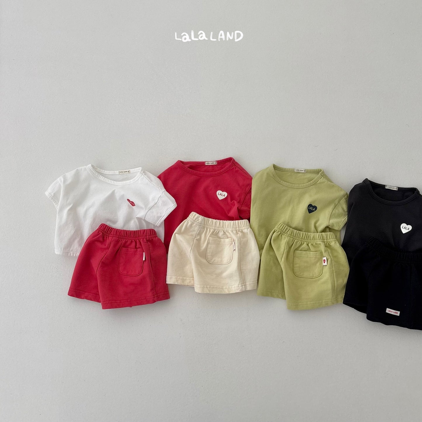 [PRE-ORDER] Heart Binding Baby T-Shirts