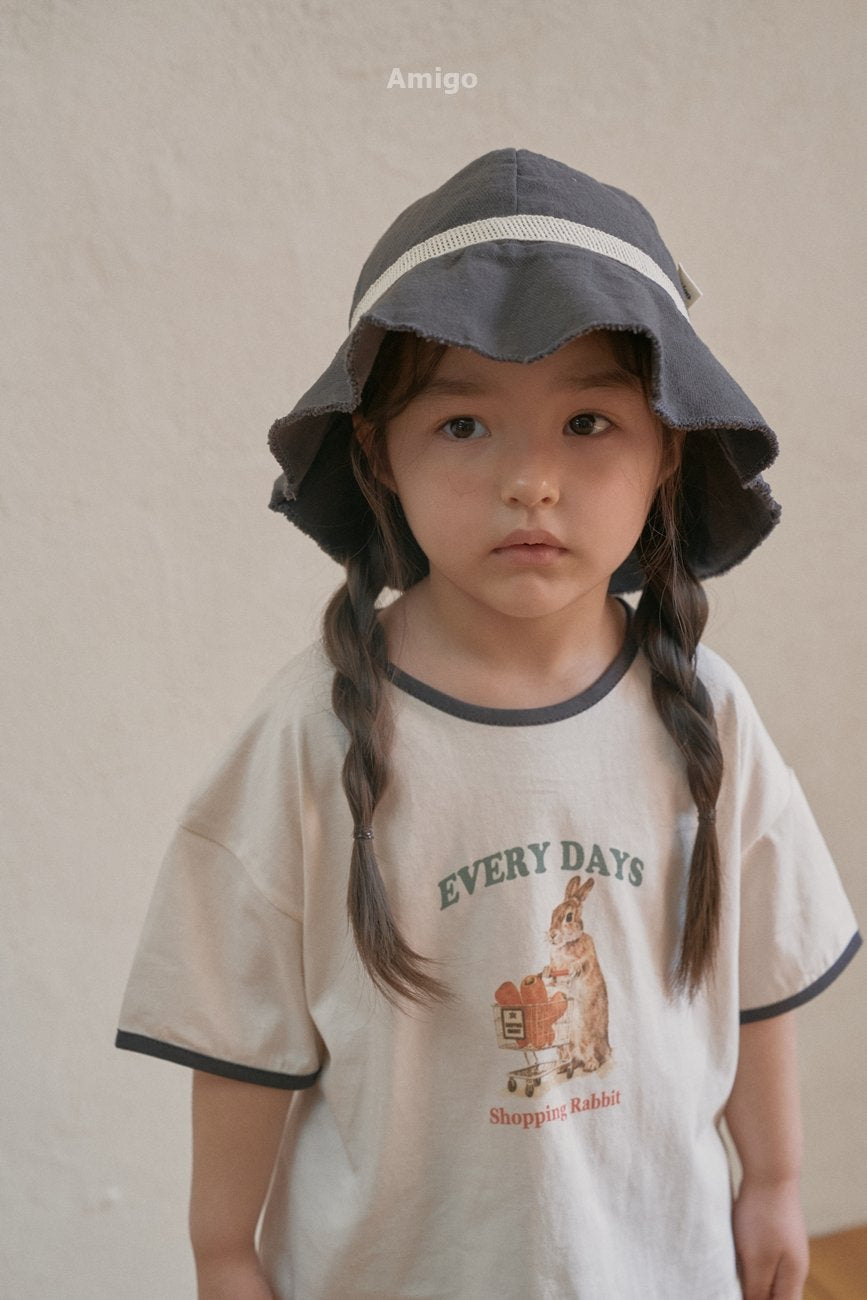 [PRE-ORDER] Rabbit T-Shirts