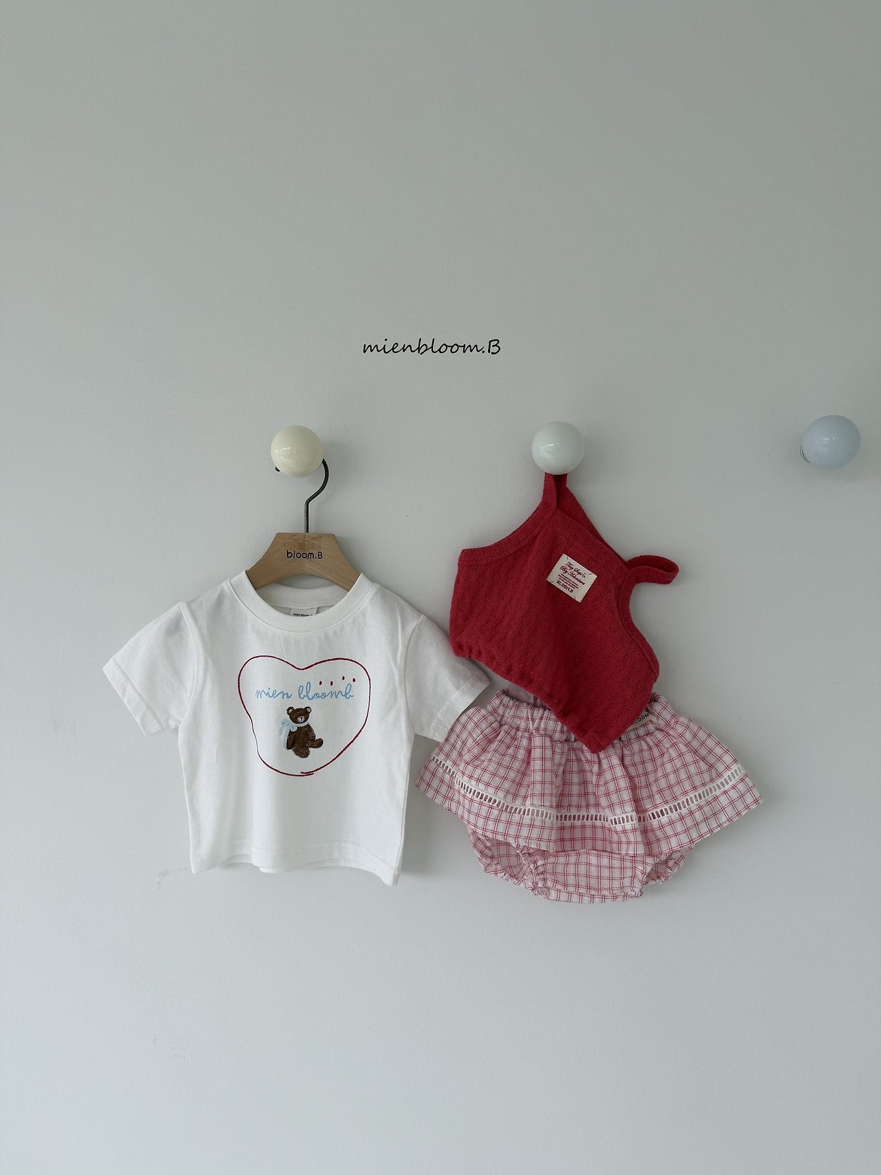 [PRE-ORDER] Heart Bear T-Shirts