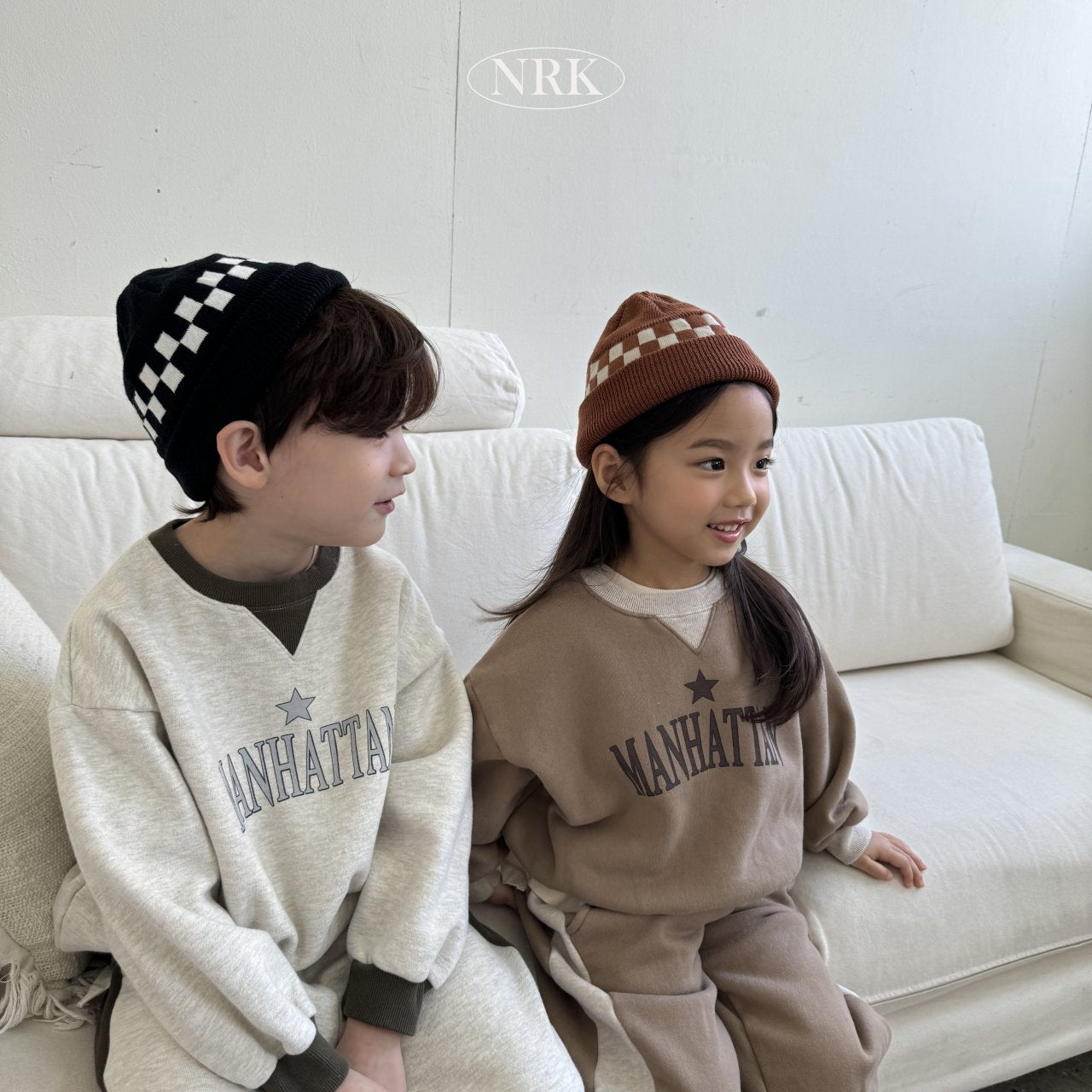 [PRE-ORDER] Triangle Top Bottom Set