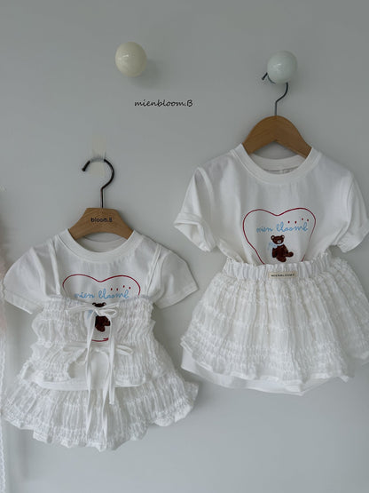 [PRE-ORDER] Heart Bear T-Shirts