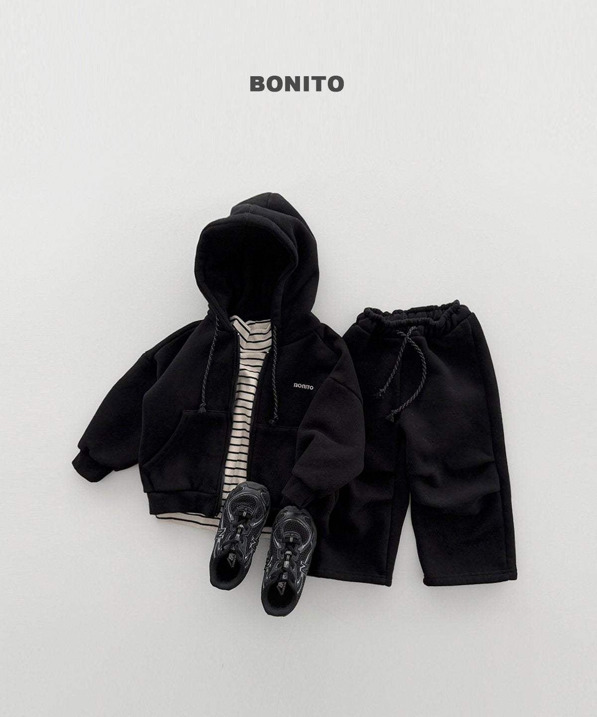 [PRE-ORDER] 1+1 Turtleneck T-Shirts