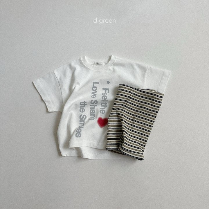 [PRE-ORDER] Love Share T-Shirts