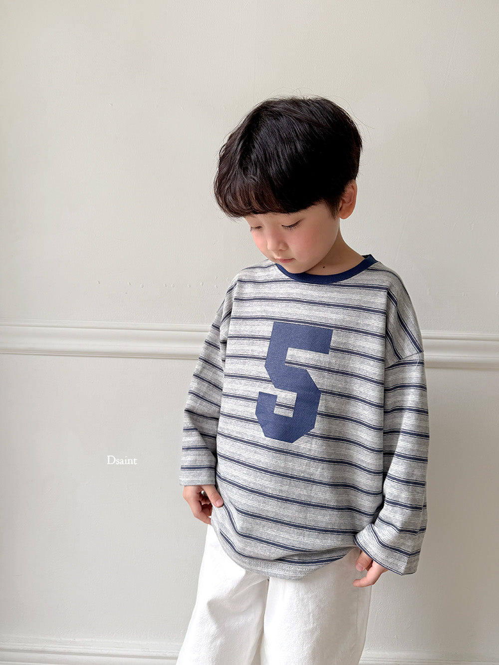 [PRE-ORDER] Number 5 T-Shirts