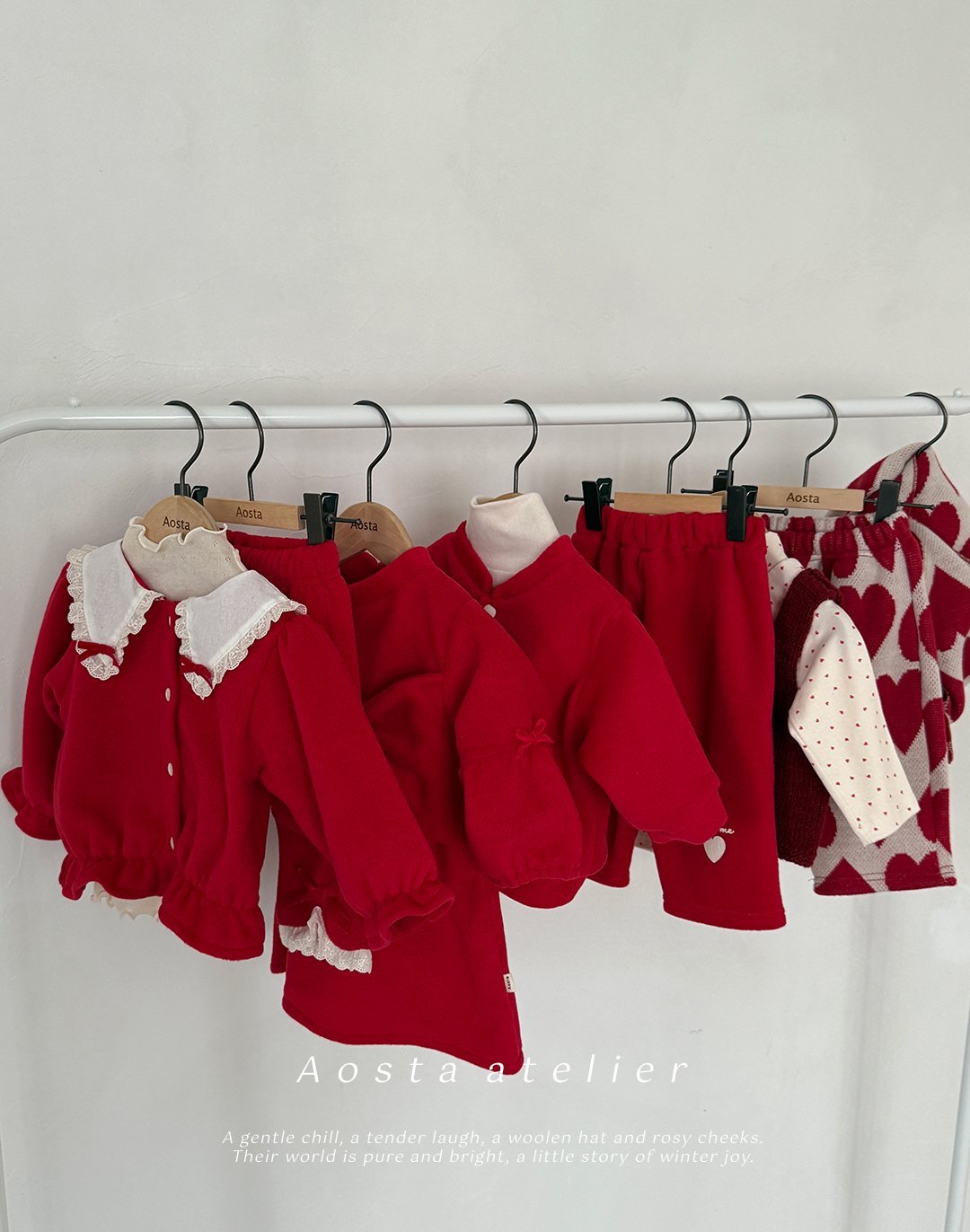 [PRE-ORDER] Winter Sweatshirts