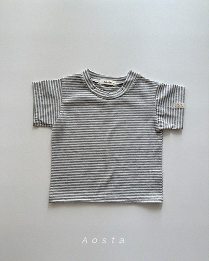 [PRE-ORDER] Signature T-Shirts