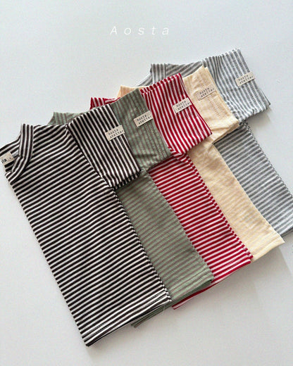 [PRE-ORDER] Signature T-Shirts