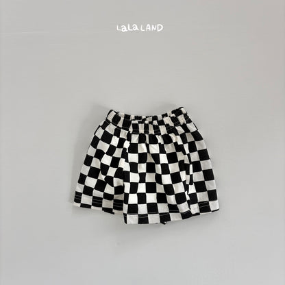 [PRE-ORDER] Checker Board Baby Shorts