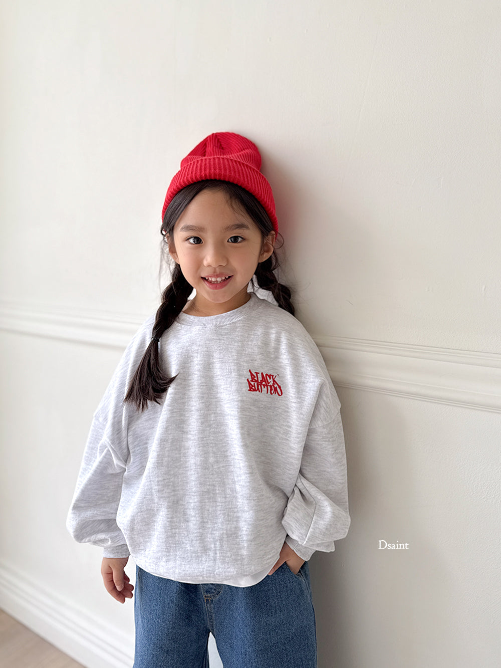 [PRE-ORDER] Black Button Sweatshirts