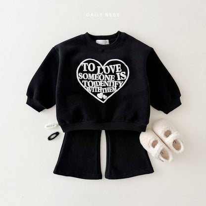 [PRE-ORDER] Heart Top Bottom Set