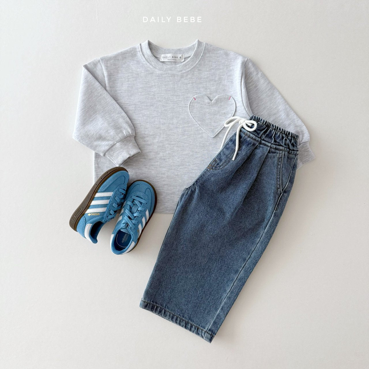 [PRE-ORDER] Heart Pocket T-Shirts