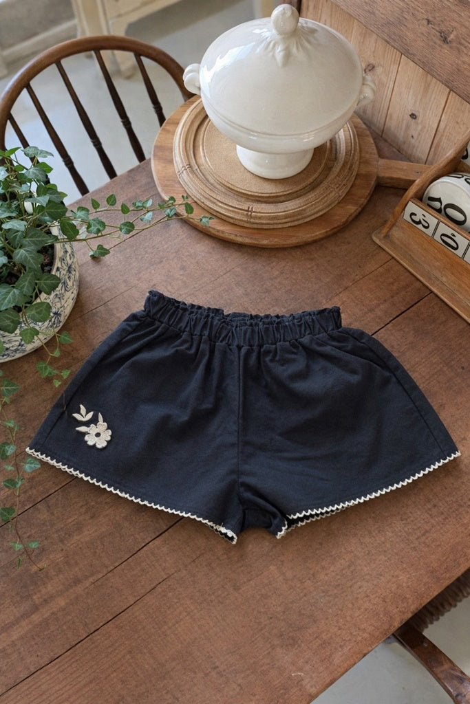 [PRE-ORDER] Lily Shorts