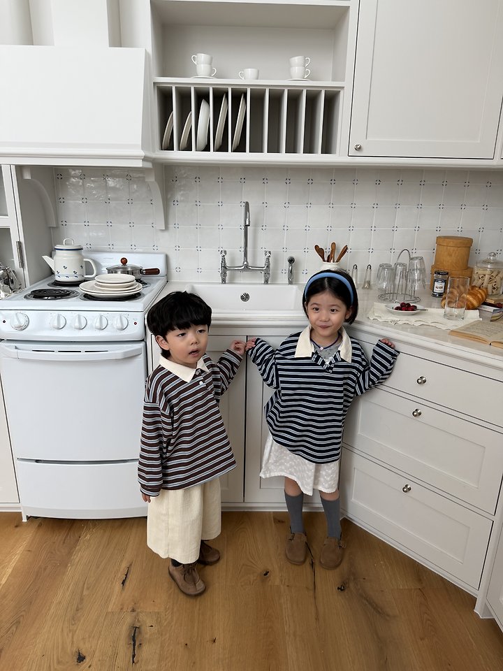 [PRE-ORDER] Marshmallow Collar T-Shirts