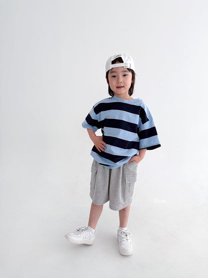 [PRE-ORDER] Mega Stripe T-Shirts