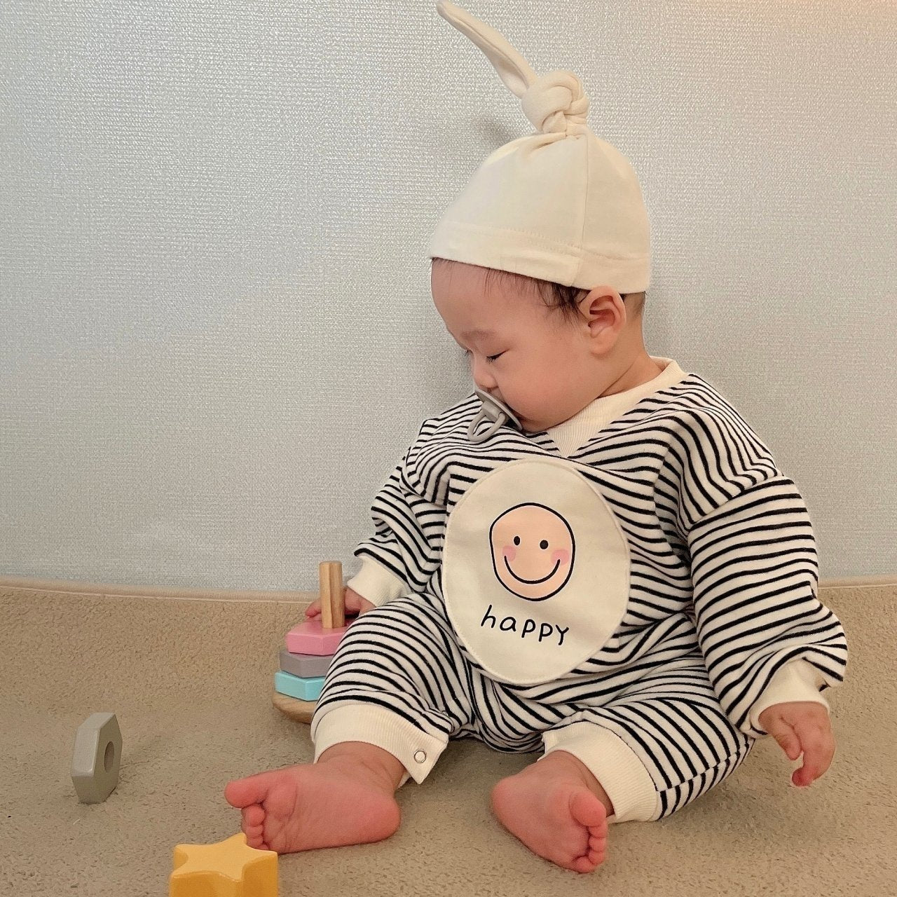 [PRE-ORDER] Happy Body Suit + Bonnet Set