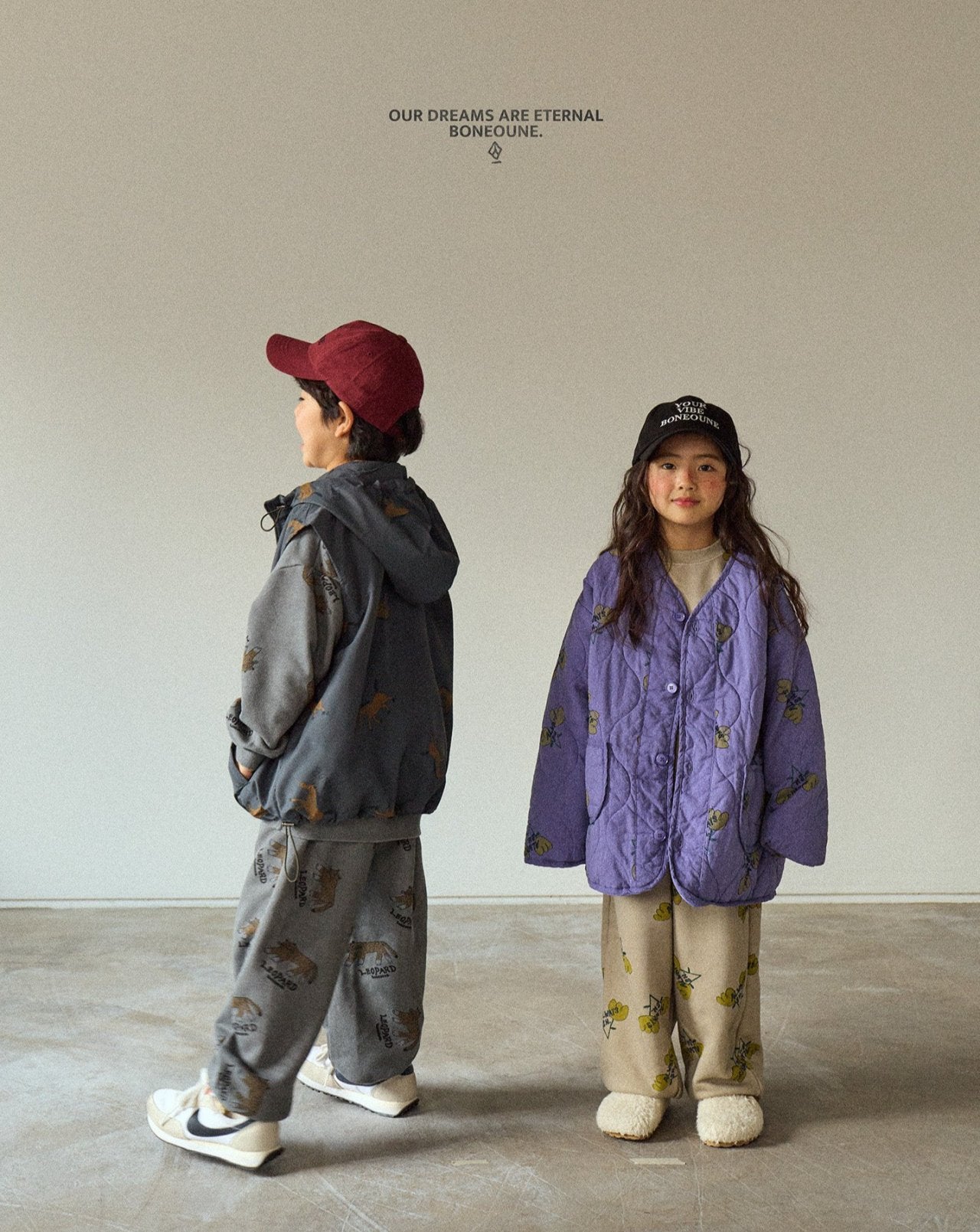 [PRE-ORDER] Autumn Horse Hoodie Vest