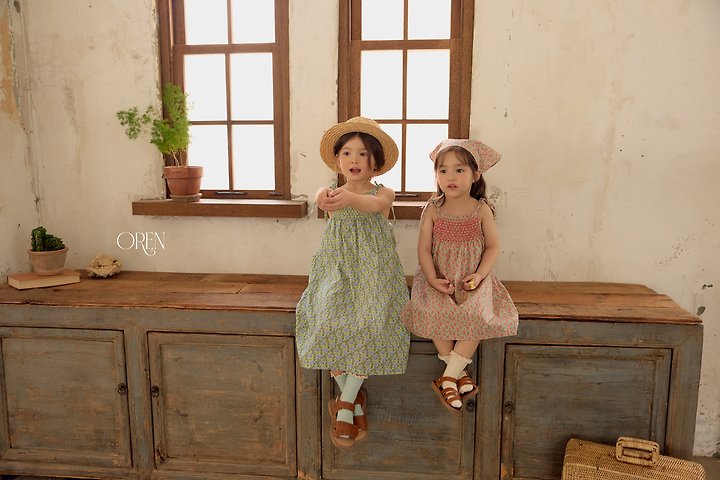 [PRE-ORDER] Rose Smocking Dress