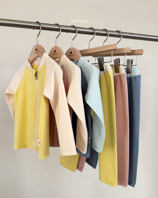 [PRE-ORDER] Bunny Rash Guard Zip-Up Bottom Set