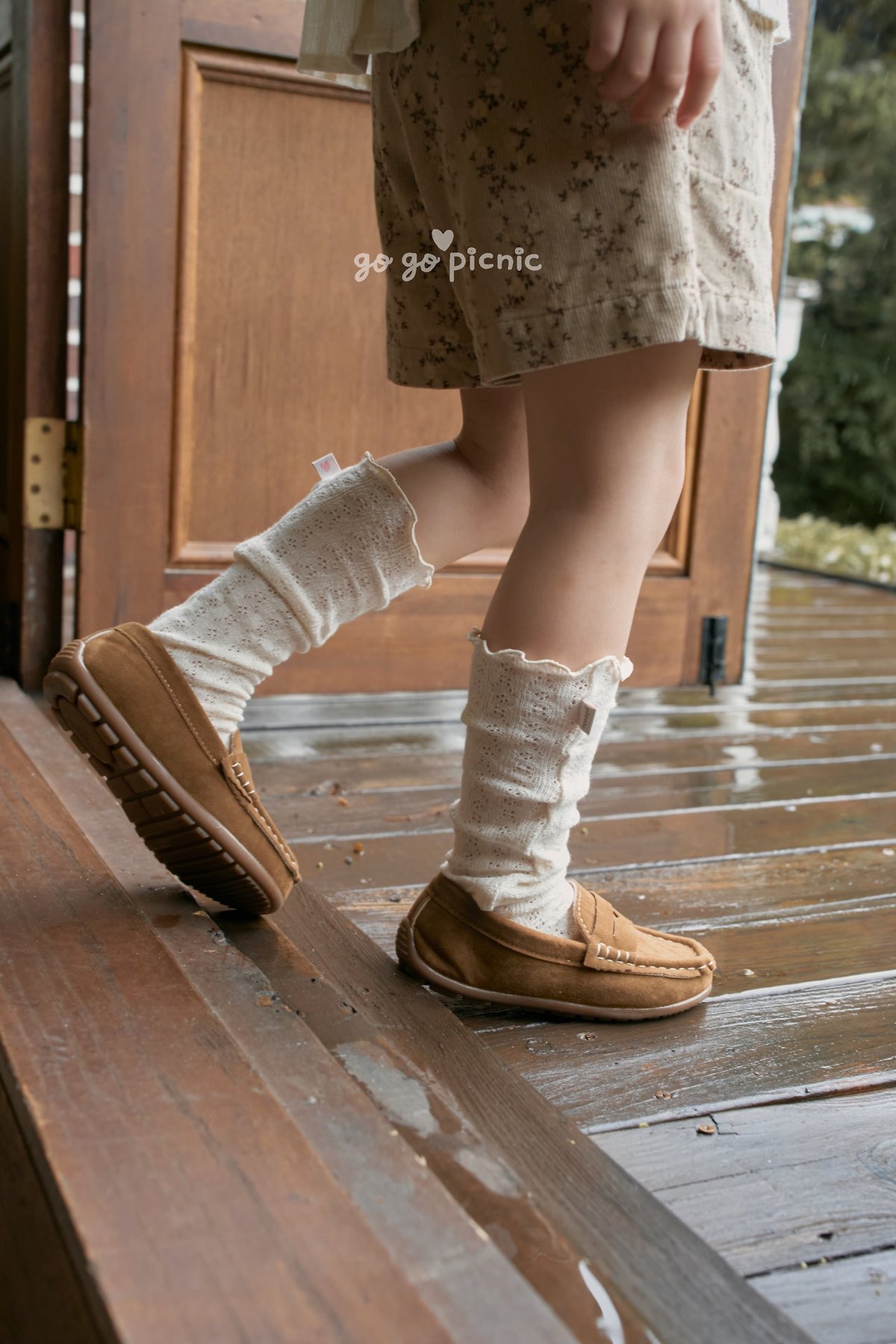 [PRE-ORDER] Anna Knee Socks