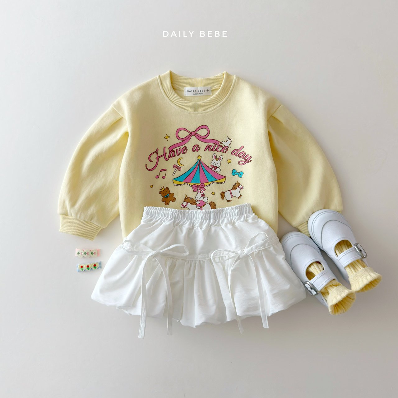 [PRE-ORDER] Merry Go Round Sweatshirts