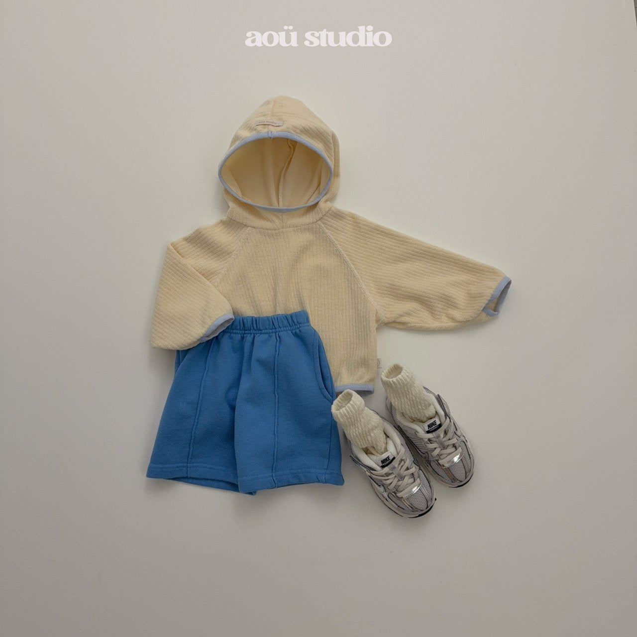 [PRE-ORDER] Easy Hoodie Sweatshirts