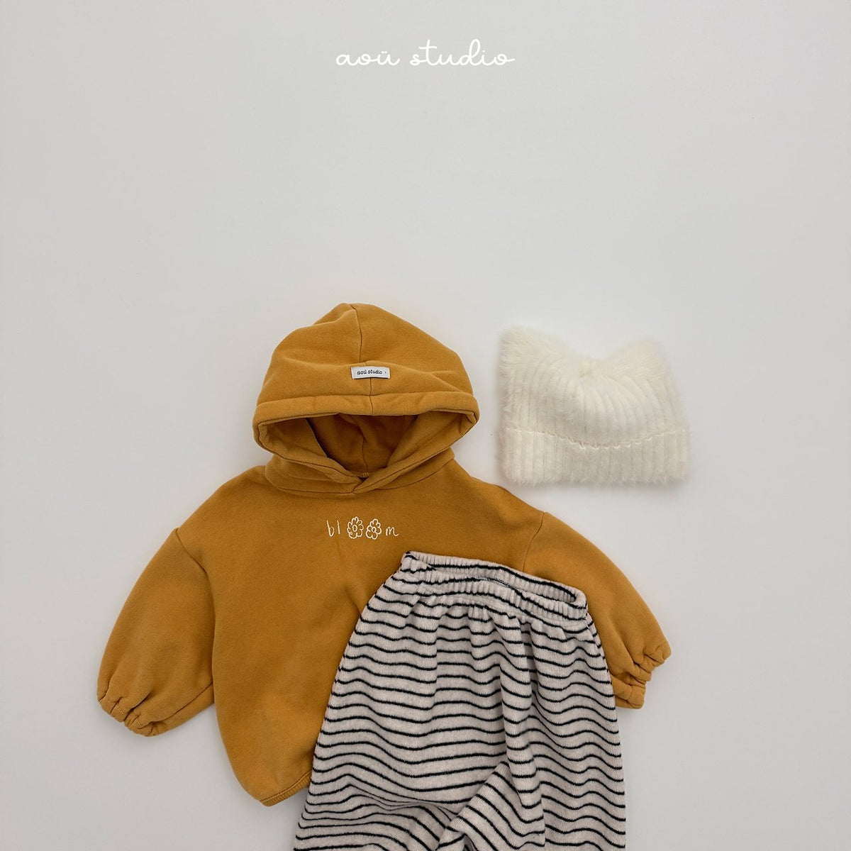 [PRE-ORDER] Pumpkin Jogger