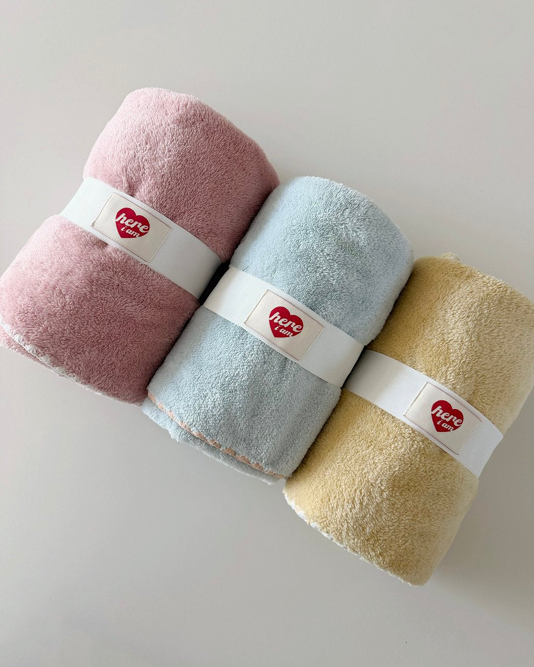 [PRE-ORDER] Cozy Microfiber Blanket