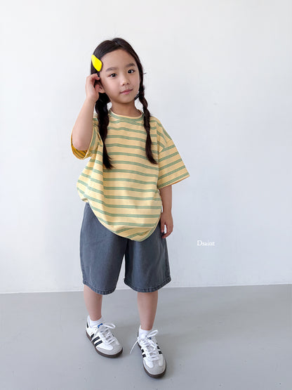 [PRE-ORDER] Three Stripe T-Shirts