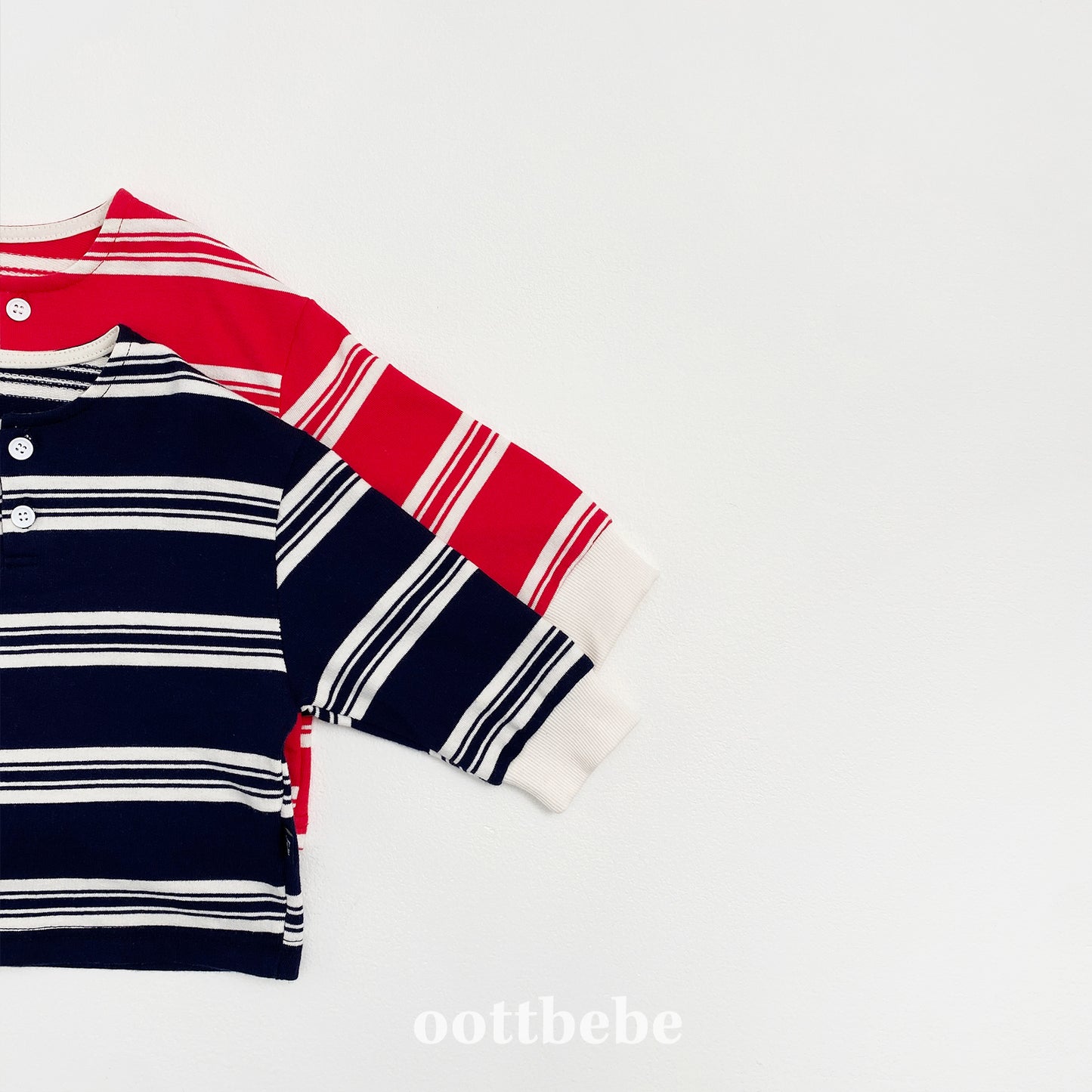 [PRE-ORDER] Mini Stripe Sweatshirts