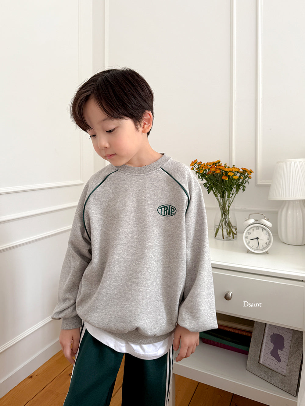 [PRE-ORDER] Trip Piping Sweatshirts