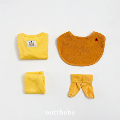 [PRE-ORDER] Rainbow Bib