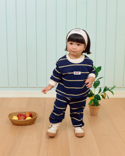 [PRE-ORDER] Rookie Stripe Top Bottom Set