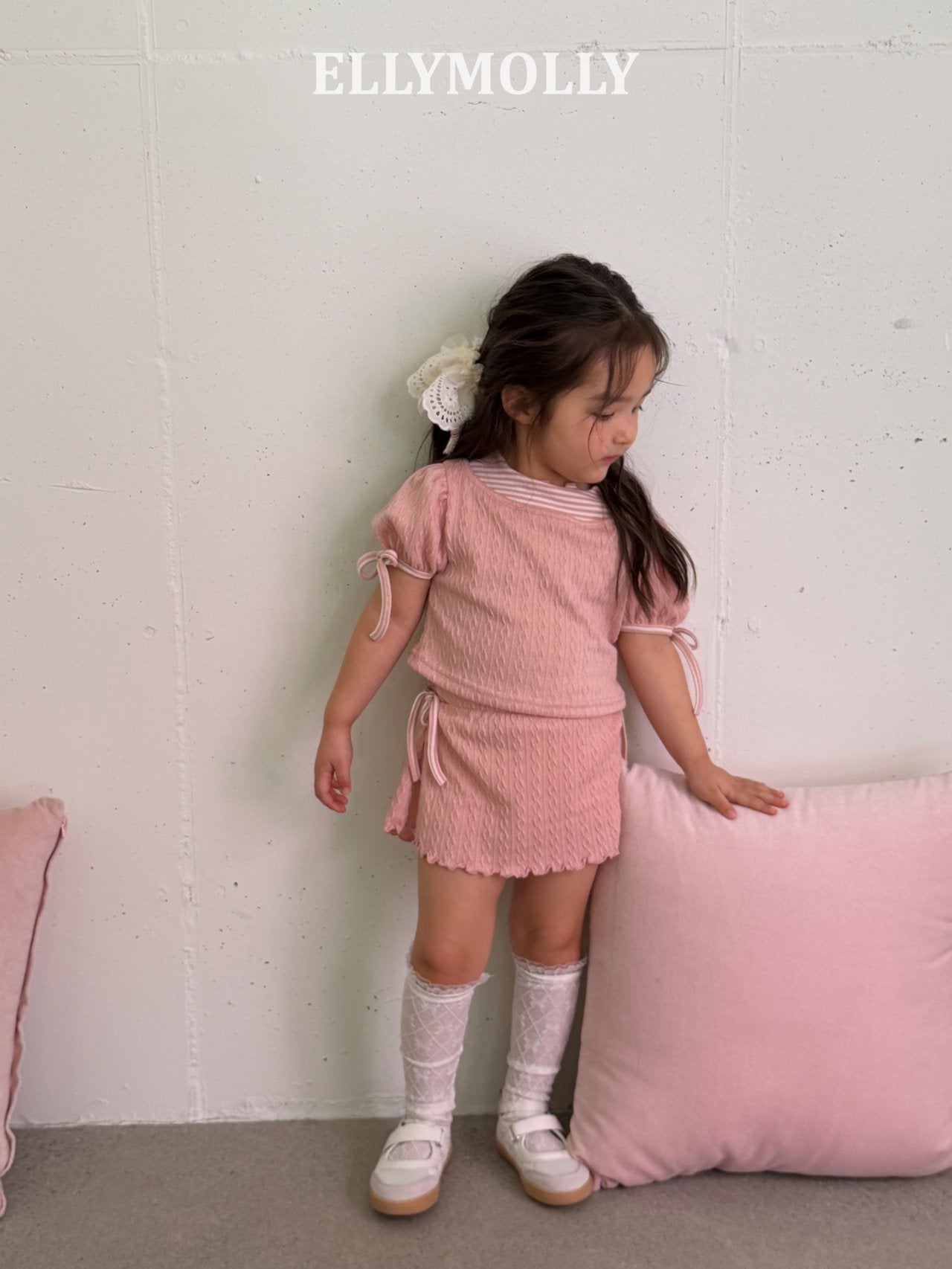 [PRE-ORDER] Flower Scrunchie