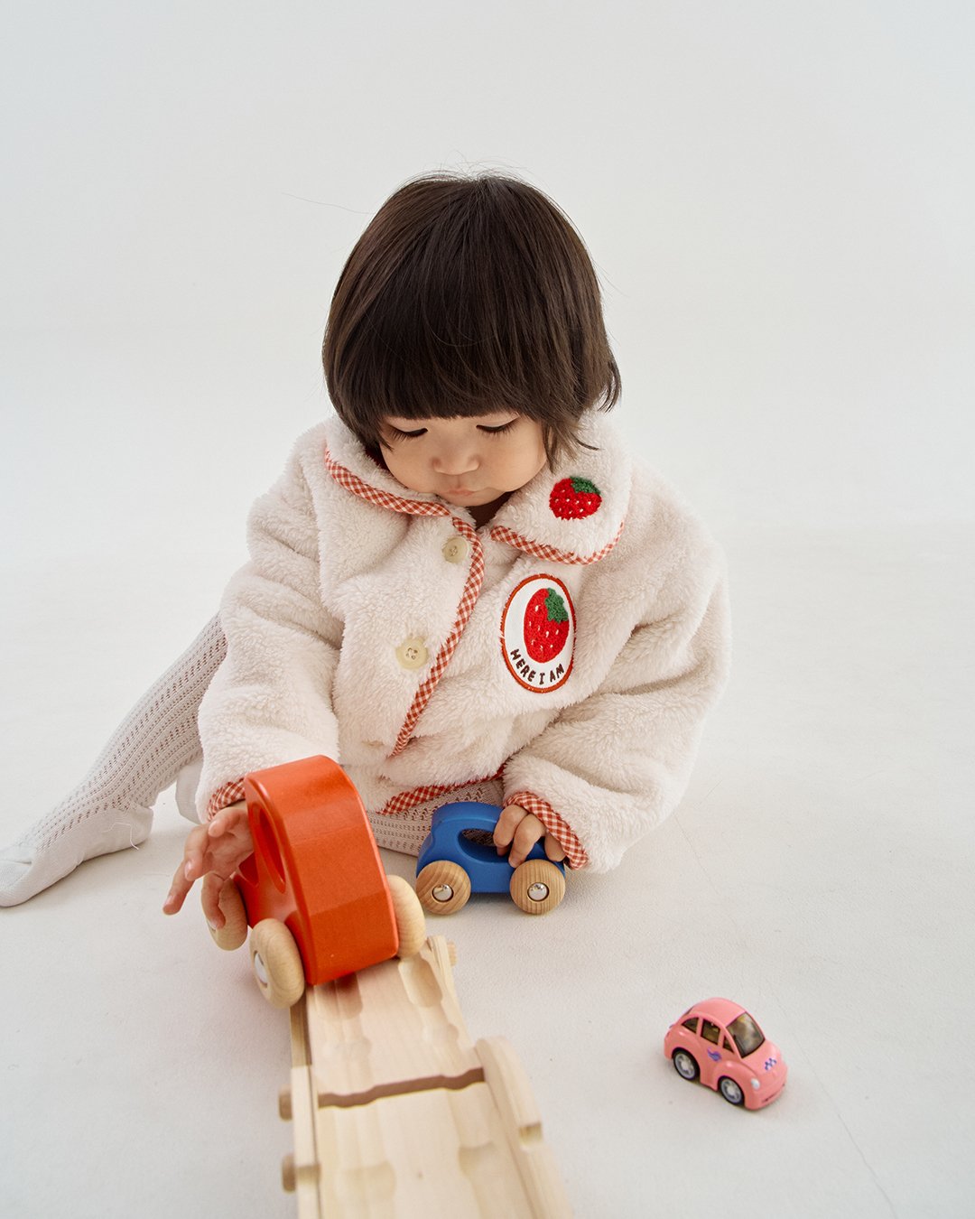 [PRE-ORDER] Strawberry Sprinkle Jacket