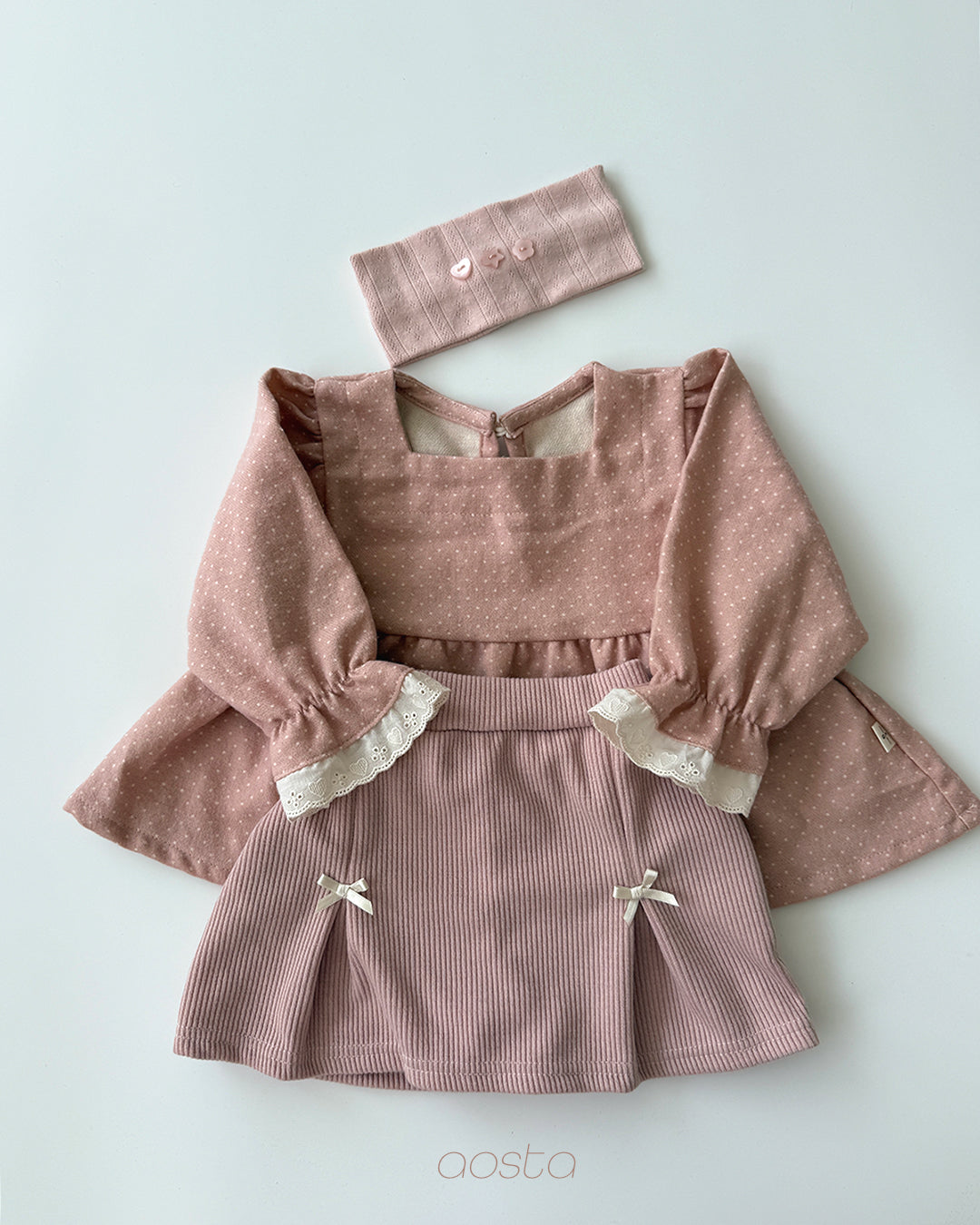 [PRE-ORDER] Milk Dot Blouse