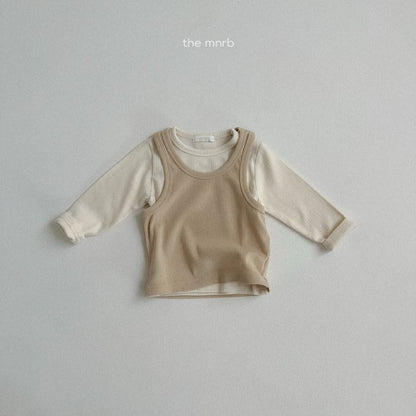 [PRE-ORDER] Chewy Sleeveless T-Shirts